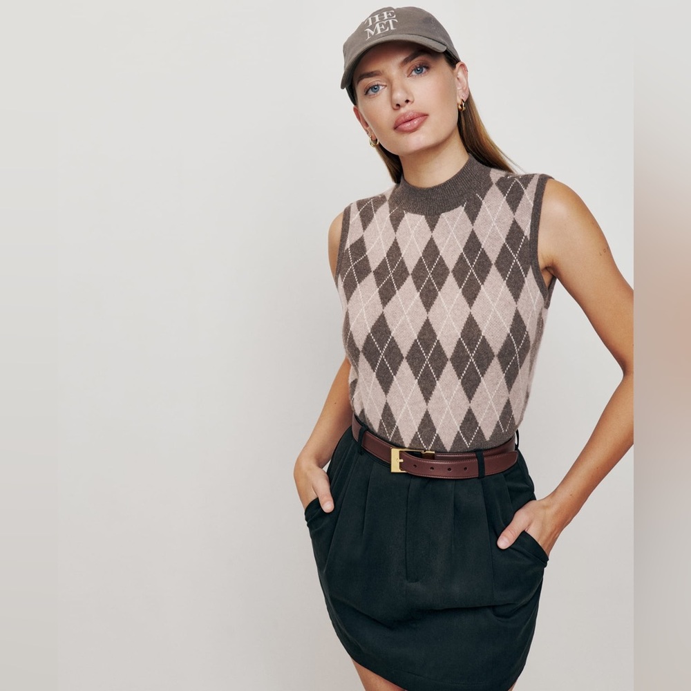 NWT Reformation corso cashmere sweater vest - toast